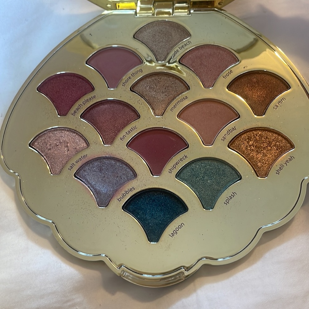 Tarte high performance mermaid palette
